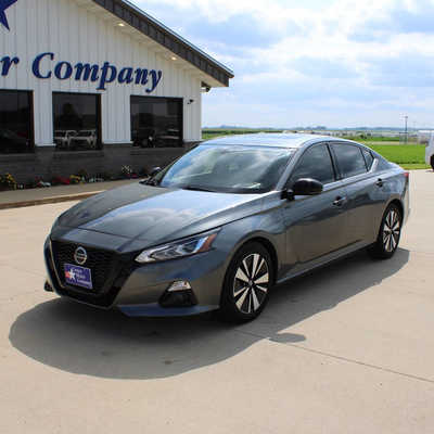 2019 Nissan Altima, $16995. Photo 1