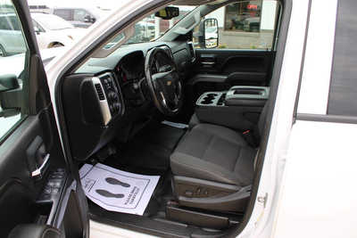 2015 Chevrolet 1500 Ext Cab, $25995. Photo 11
