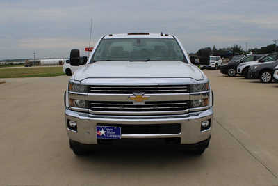 2015 Chevrolet 1500 Ext Cab, $25995. Photo 2