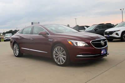 2017 Buick LaCrosse, $18995. Photo 3