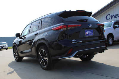 2022 Toyota Highlander, $38995. Photo 7