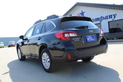 2018 Subaru Outback, $20995. Photo 7