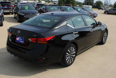 2024 Nissan Altima, $22995. Photo 5
