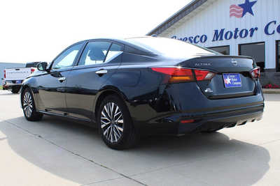 2024 Nissan Altima, $22995. Photo 7