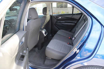 2022 Chevrolet Equinox, $23995. Photo 10