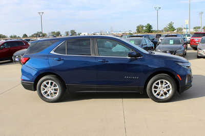 2022 Chevrolet Equinox, $23995. Photo 4