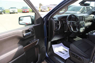 2022 Chevrolet 1500 Crew Cab, $37995. Photo 12