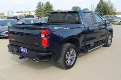 2022 Chevrolet 1500 Crew Cab, $37995. Photo 5