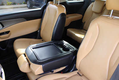 2023 Kia Carnival, $29995. Photo 10