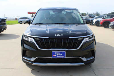 2023 Kia Carnival, $29995. Photo 2