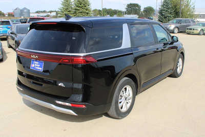 2023 Kia Carnival, $29995. Photo 5