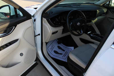 2023 Buick Envision, $29995. Photo 12