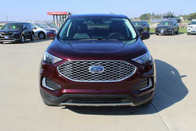 2024 Ford Edge, $24995. Photo 2