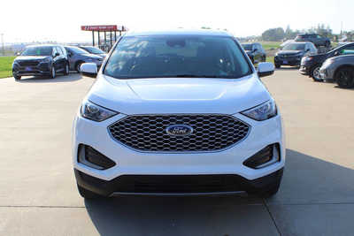 2024 Ford Edge, $24995. Photo 2