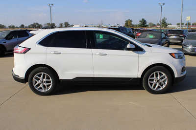 2024 Ford Edge, $24995. Photo 4