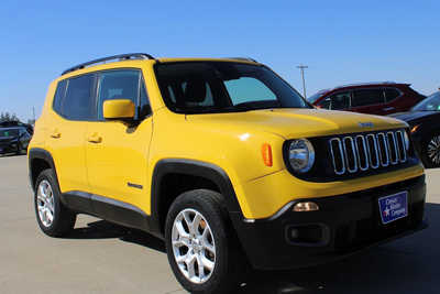 2016 Jeep Renegade, $10995. Photo 3