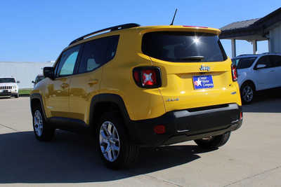 2016 Jeep Renegade, $10995. Photo 7
