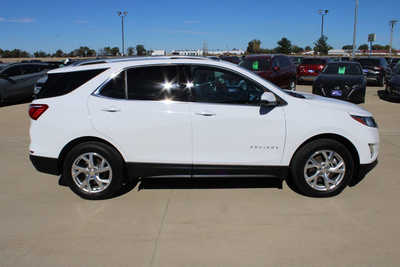 2019 Chevrolet Equinox, $19995. Photo 4
