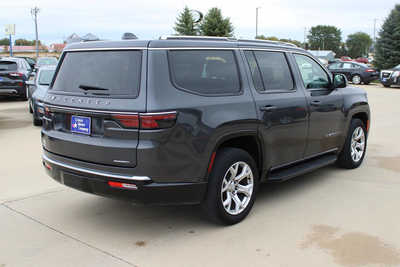 2022 Jeep Wagoneer, $42995. Photo 5