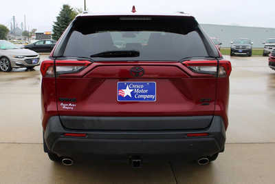 2020 Toyota RAV4, $25995. Photo 6