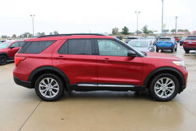 2020 Ford Explorer, $23995. Photo 4