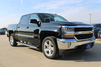 2018 Chevrolet 1500 Crew Cab, $24995. Photo 3