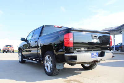 2018 Chevrolet 1500 Crew Cab, $24995. Photo 7