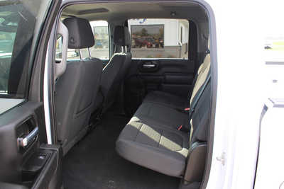 2021 Chevrolet 2500 Crew Cab, $45995. Photo 9