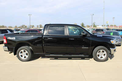 2019 RAM 1500 Crew Cab, $28995. Photo 4