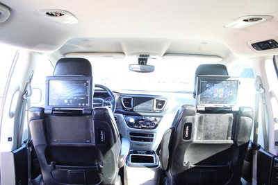 2018 Chrysler Pacifica, $17995. Photo 11