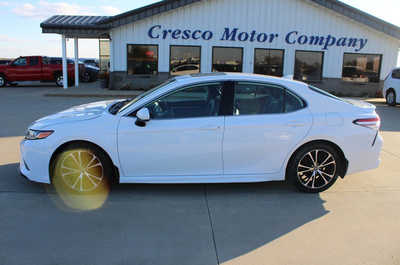 2020 Toyota Camry, $13995. Photo 8