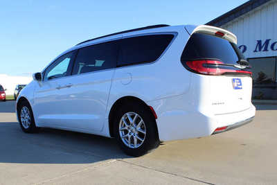 2022 Chrysler Pacifica, $19995. Photo 7