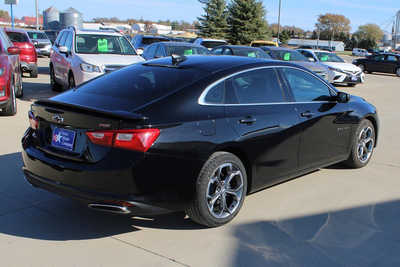 2019 Chevrolet Malibu, $16995. Photo 5