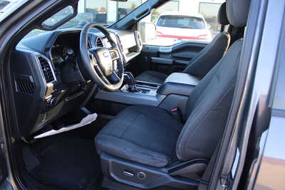 2015 Ford F150 Crew Cab, $13995. Photo 12