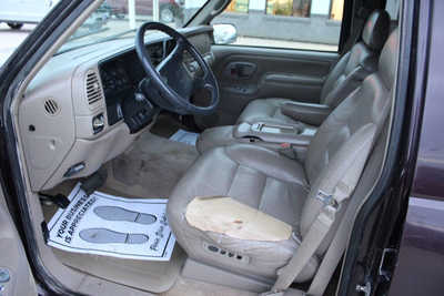 1997 Chevrolet Tahoe, $1995. Photo 12