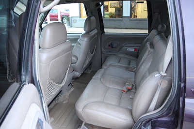 1997 Chevrolet Tahoe, $1995. Photo 9