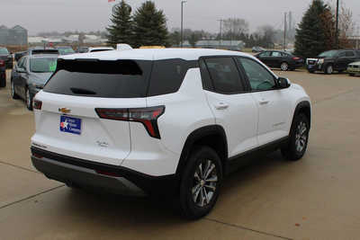 2025 Chevrolet Equinox, $28995. Photo 5