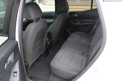 2025 Chevrolet Equinox, $28995. Photo 9