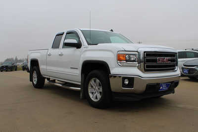 2014 GMC 1500 Ext Cab, $14995. Photo 3