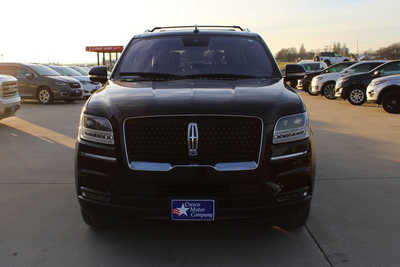 2020 Lincoln Navigator L, $35995. Photo 2