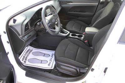 2019 Hyundai Elantra, $8995. Photo 11