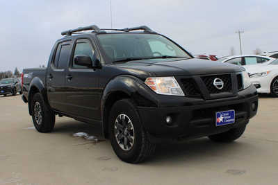 2015 Nissan Frontier, $18995. Photo 3