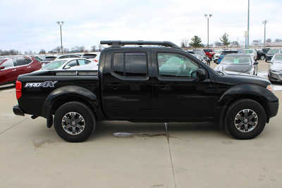 2015 Nissan Frontier, $18995. Photo 4