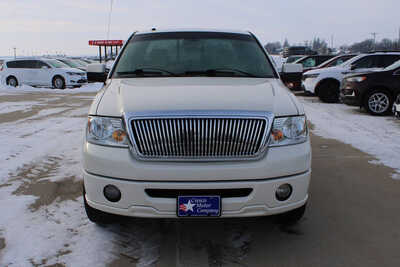 2007 Lincoln Mark LT, $7995. Photo 2
