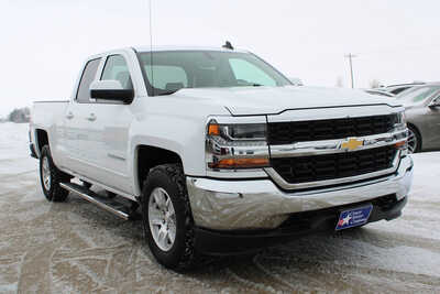 2018 Chevrolet 1500 Ext Cab, $24995. Photo 3