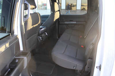 2023 Ford F150 Crew Cab, $39995. Photo 11