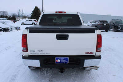 2009 GMC 1500 Crew Cab, $8995. Photo 6