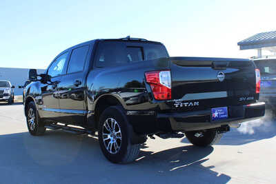 2024 Nissan Titan, $37995. Photo 7