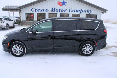 2024 Chrysler Pacifica, $29995. Photo 8