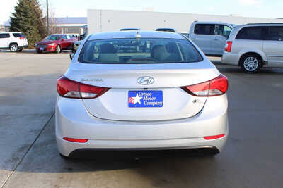 2014 Hyundai Elantra, $2995. Photo 6